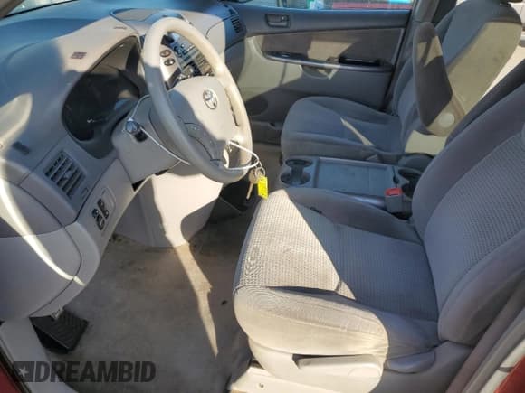 ✅ 2006 Toyota Sienna LE • VIN: 5TDZA23CX6S482441 • Lot: 89695145. Listed on Copart with 144,313 mi. Free auction sales archive from the USA and detailed vehicle history report at DreamBid. Image 7.