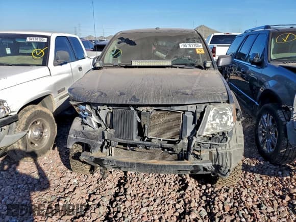 ✅ 2012 Nissan Frontier SV • VIN: 1N6AD0EV7CC440861 • Lot: 95781105. Wystawiony na Copart z przebiegiem 147 864 mil. Bezpłatny archiwum sprzedaży aukcyjnych z USA i szczegółowy raport historii pojazdu na DreamBid. Zdjęcie 5.