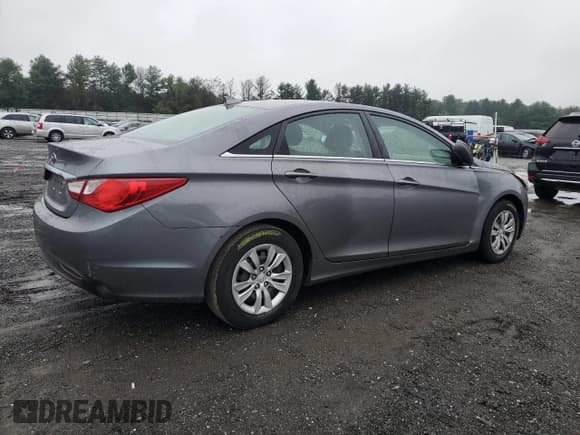 ✅ 2012 Hyundai Sonata GLS • VIN: 5NPEB4AC1CH318362 • Lot: 73878554. Listed on Copart with 161,443 mi. Free auction sales archive from the USA and detailed vehicle history report at DreamBid. Image 3.