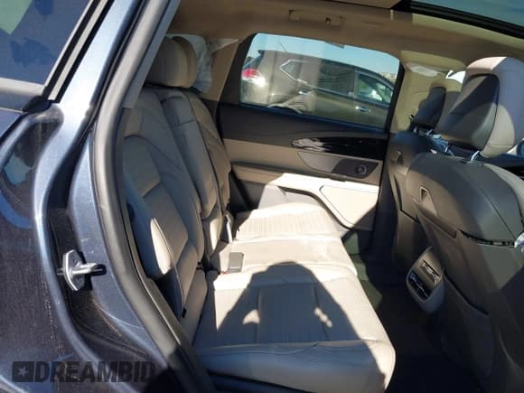 ✅ 2024 Lincoln Nautilus Reserve • VIN: 5LMPJ8K41RJ862914 • Лот: 43473950. Опубликован ранее на IAAI с пробегом 14 009 миль. Бесплатный доступ к архиву аукционных продаж из США и подробный отчёт об истории автомобиля на DreamBid. Изображение 8.