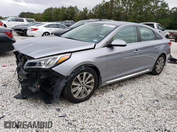 ✅ 2017 Hyundai Sonata Sport • VIN: 5NPE34AF1HH572913 • Лот: 48484153. Опубликован ранее на Copart с пробегом 97 823 миль. Бесплатный доступ к архиву аукционных продаж из США и подробный отчёт об истории автомобиля на DreamBid. Изображение 1.