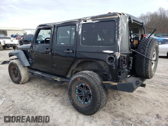 ✅ 2016 Jeep Wrangler Unlimited Sport • VIN: 1C4BJWDG4GL144417 • Lot: 45566405. Wystawiony na Copart z przebiegiem 135 865 mil. Bezpłatny archiwum sprzedaży aukcyjnych z USA i szczegółowy raport historii pojazdu na DreamBid. Zdjęcie 2.