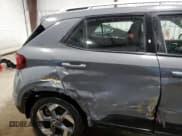 ✅ 2022 Hyundai Venue Limited • VIN: KMHRC8A39NU132983 • Lot: 44583025. Listed on Copart with 24,374 mi. Free auction sales archive from the USA and detailed vehicle history report at DreamBid. Image 11.