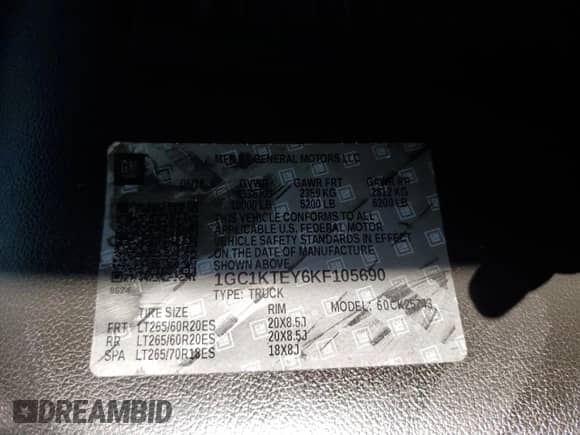 2019 Chevrolet Silverado 2500HD LTZ z VIN 1GC1KTEY6KF105690, wystawiony jako Copart lot #80487685 z przebiegiem 179 828 mil mil oraz Szkoda całkowita • Salvage title. Historia ofert i sprzedaży dostępna na DreamBid. Obrazek 12.