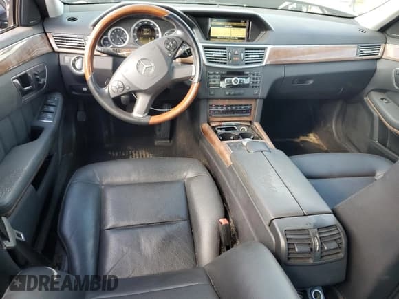 ✅ 2012 Mercedes-Benz E 350 Sport • VIN: WDDHF8JB4CA535451 • Lot: 85738735. Listed on Copart with 182,205 mi. Free auction sales archive from the USA and detailed vehicle history report at DreamBid. Image 8.