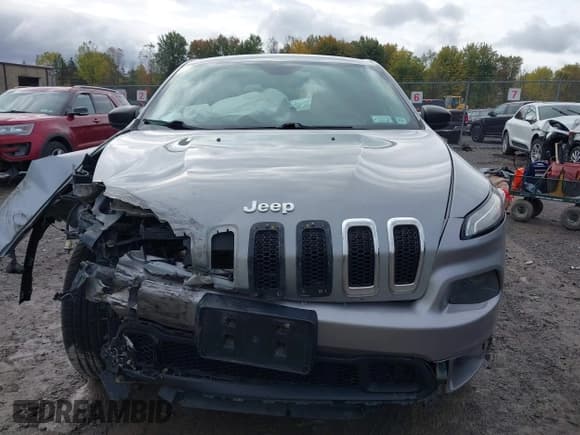 ✅ 2014 Jeep Cherokee Sport • VIN: 1C4PJMABXEW141519 • Лот: 43439900. Опубликован ранее на IAAI с пробегом 190 153 миль. Бесплатный доступ к архиву аукционных продаж из США и подробный отчёт об истории автомобиля на DreamBid. Изображение 13.