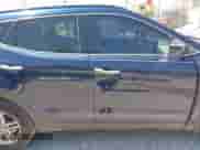 2017 Hyundai Santa Fe 2.4L z VIN 5XYZU3LB6HG422242, wystawiony jako IAAI lot #43122154 z przebiegiem 80 122 mil mil oraz . Historia ofert i sprzedaży dostępna na DreamBid. Obrazek 14.