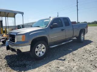 ✅ 2008 GMC Sierra 1500 SLE1 • VIN: 1GTEC19028Z199341 • Лот: 70141505. Опубликован ранее на Copart с пробегом 104 557 миль. Бесплатный доступ к архиву аукционных продаж из США и подробный отчёт об истории автомобиля на DreamBid. Изображение 1.