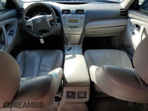 ✅ 2007 Toyota Camry • VIN: JTNBB46K973041346 • Lot: 93275275. Wystawiony na Copart z przebiegiem 185 317 mil. Bezpłatny archiwum sprzedaży aukcyjnych z USA i szczegółowy raport historii pojazdu na DreamBid. Zdjęcie 8.