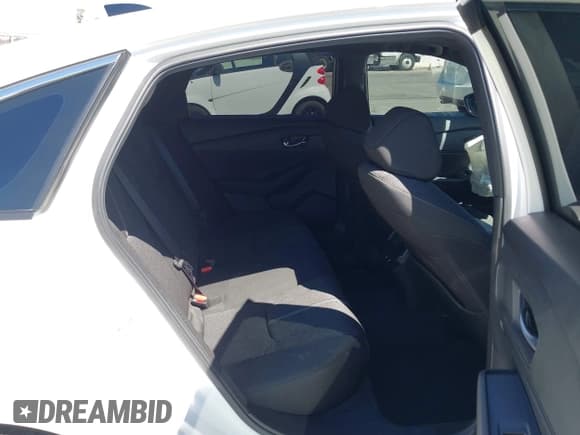 ✅ 2025 Honda Accord Sport • VIN: 1HGCY2F57SA050011 • Lot: 43281690. Wystawiony na IAAI z przebiegiem 10 537 mil. Bezpłatny archiwum sprzedaży aukcyjnych z USA i szczegółowy raport historii pojazdu na DreamBid. Zdjęcie 8.