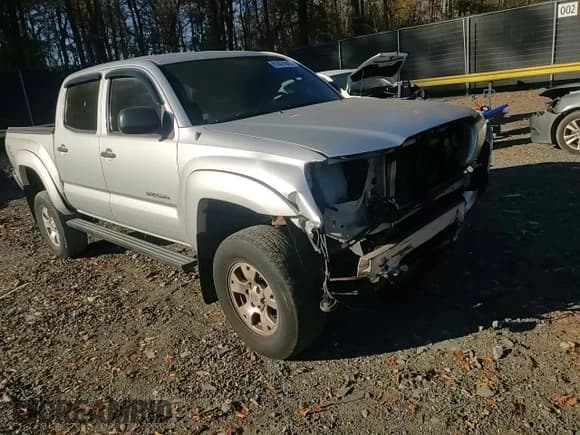 ✅ 2007 Toyota Tacoma PreRunner • VIN: 5TEJU62N07Z450181 • Lot: 91451845. Wystawiony na Copart z przebiegiem 213 753 mil. Bezpłatny archiwum sprzedaży aukcyjnych z USA i szczegółowy raport historii pojazdu na DreamBid. Zdjęcie 13.