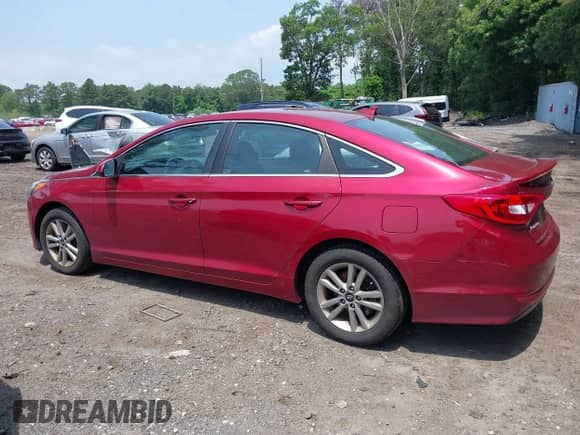 2016 Hyundai Sonata 2.4L z VIN 5NPE24AF0GH395112, wystawiony jako IAAI lot #42568193 z przebiegiem 103 612 mil mil oraz . Historia ofert i sprzedaży dostępna na DreamBid. Obrazek 14.