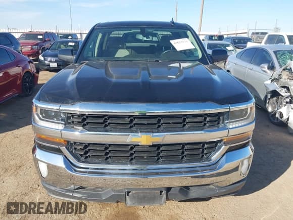 ✅ 2018 Chevrolet Silverado 1500 LT • VIN: 3GCPCREC3JG549623 • Lot: 43623946. Wystawiony na IAAI z przebiegiem 125 398 mil. Bezpłatny archiwum sprzedaży aukcyjnych z USA i szczegółowy raport historii pojazdu na DreamBid. Zdjęcie 12.