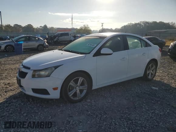 ✅ 2014 Chevrolet Cruze 2LT • VIN: 1G1PE5SB5E7129385 • Лот: 90288105. Опубликован ранее на Copart с пробегом 123 682 миль. Бесплатный доступ к архиву аукционных продаж из США и подробный отчёт об истории автомобиля на DreamBid. Изображение 1.