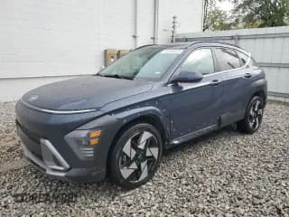 ✅ 2024 Hyundai Kona Limited • VIN: KM8HE3A39RU157364 • Лот: 90803595. Опубликован ранее на Copart с пробегом 48 214 миль. Бесплатный доступ к архиву аукционных продаж из США и подробный отчёт об истории автомобиля на DreamBid. Изображение 1.
