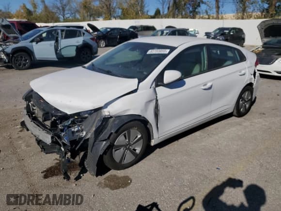 ✅ 2021 Hyundai Ioniq Blue • VIN: KMHC65LC4MU245795 • Lot: 82703855. Listed on Copart with 92,837 mi. Free auction sales archive from the USA and detailed vehicle history report at DreamBid. Image 1.