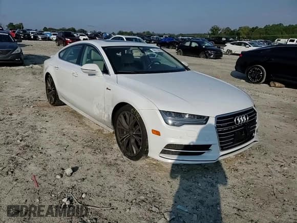 ✅ 2017 Audi A7 Premium Plus • VIN: WAUW2AFCXHN122503 • Lot: 80811695. Wystawiony na Copart z przebiegiem 113 344 mil. Bezpłatny archiwum sprzedaży aukcyjnych z USA i szczegółowy raport historii pojazdu na DreamBid. Zdjęcie 13.