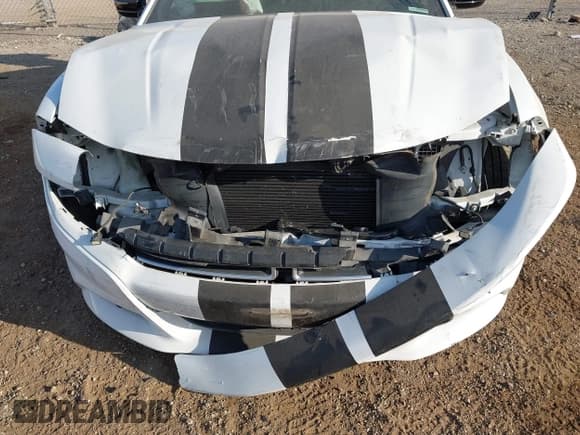 ✅ 2020 Dodge Charger SXT • VIN: 2C3CDXBG3LH123820 • Lot: 43352119. Wystawiony na IAAI z przebiegiem 60 697 mil. Bezpłatny archiwum sprzedaży aukcyjnych z USA i szczegółowy raport historii pojazdu na DreamBid. Zdjęcie 6.