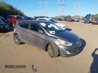 2014 Hyundai Accent SE with VIN KMHCU5AE3EU148146, listed as a IAAI auction lot 43349253 with 123,811 mi miles and . Bid and sale history available at DreamBid. Image 1.