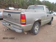 ✅ 1999 Chevrolet Silverado 1500 LS • VIN: 1GCEC14W1XZ130912 • Lot: 43598290. Wystawiony na IAAI z przebiegiem 168 348 mil. Bezpłatny archiwum sprzedaży aukcyjnych z USA i szczegółowy raport historii pojazdu na DreamBid. Zdjęcie 4.
