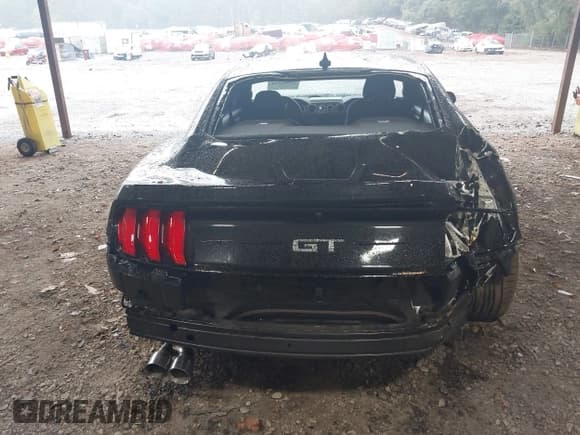 ✅ 2021 Ford Mustang GT Premium • VIN: 1FA6P8CF6M5102728 • Lot: 43383544. Listed on IAAI with 30,714 mi. Free auction sales archive from the USA and detailed vehicle history report at DreamBid. Image 17.