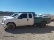 ✅ 2006 Ford F-250 XL • VIN: 1FTSX20P16EC43499 • Лот: 43549631. Опубликован ранее на IAAI с пробегом 329 135 миль. Бесплатный доступ к архиву аукционных продаж из США и подробный отчёт об истории автомобиля на DreamBid. Изображение 14.