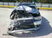 2017 Mitsubishi Outlander SEL z VIN JA4AP4AW3HZ045266, wystawiony jako Copart lot #51518255 z przebiegiem 95 371 mil mil oraz Szkoda całkowita • Salvage title. Historia ofert i sprzedaży dostępna na DreamBid. Obrazek 5.