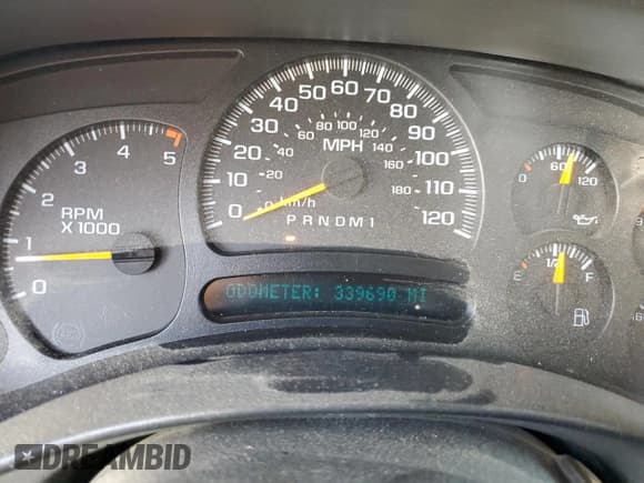 ✅ 2007 Chevrolet Silverado 2500HD LT1 • VIN: 1GCHK23D47F108667 • Лот: 80464745. Опубликован ранее на Copart с пробегом 339 690 миль. Бесплатный доступ к архиву аукционных продаж из США и подробный отчёт об истории автомобиля на DreamBid. Изображение 9.