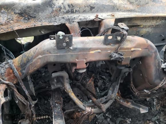 ✅ 2017 Chevrolet Silverado 1500 LT • VIN: 3GCPCREC9HG349808 • Лот: 44694444. Опубликован ранее на Copart с пробегом Не указан. Бесплатный доступ к архиву аукционных продаж из США и подробный отчёт об истории автомобиля на DreamBid. Изображение 9.