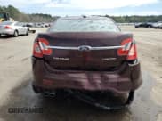 ✅ 2010 Ford Taurus Limited • VIN: 1FAHP2FW6AG163336 • Lot: 84940245. Wystawiony na Copart z przebiegiem 117 532 mil. Bezpłatny archiwum sprzedaży aukcyjnych z USA i szczegółowy raport historii pojazdu na DreamBid. Zdjęcie 6.