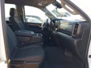 ✅ 2025 Chevrolet Silverado 2500HD LT • VIN: 2GC1KNEY5S1222762 • Лот: 43784779. Опубликован ранее на IAAI с пробегом 9 303 миль. Бесплатный доступ к архиву аукционных продаж из США и подробный отчёт об истории автомобиля на DreamBid. Изображение 5.