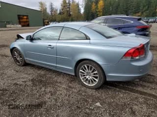 ✅ 2008 Volvo C70 • VIN: YV1MC67238J052760 • Лот: 77459844. Опубликован ранее на Copart с пробегом 127 187 миль. Бесплатный доступ к архиву аукционных продаж из США и подробный отчёт об истории автомобиля на DreamBid. Изображение 2.