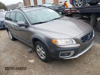 ✅ 2008 Volvo XC70 • VIN: YV4BZ982081001564 • Lot: 43686815. Wystawiony na IAAI z przebiegiem 219 809 mil. Bezpłatny archiwum sprzedaży aukcyjnych z USA i szczegółowy raport historii pojazdu na DreamBid. Zdjęcie 1.