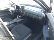 ✅ 2025 Honda HR-V Sport • VIN: 3CZRZ2H5XSM745745 • Lot: 43323757. Listed on IAAI with 6,401 mi. Free auction sales archive from the USA and detailed vehicle history report at DreamBid. Image 5.