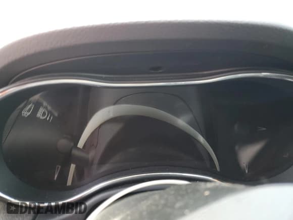 ✅ 2015 Dodge Durango Limited • VIN: 1C4RDHDG6FC176527 • Лот: 82109915. Опубликован ранее на Copart с пробегом Не указан. Бесплатный доступ к архиву аукционных продаж из США и подробный отчёт об истории автомобиля на DreamBid. Изображение 9.