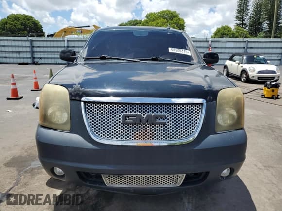 ✅ 2012 GMC Yukon Denali • VIN: 1GKS1EEF5CR103290 • Lot: 68528315. Listed on Copart with 167,272 mi. Free auction sales archive from the USA and detailed vehicle history report at DreamBid. Image 5.