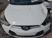 ✅ 2016 Hyundai Veloster • VIN: KMHTC6AD4GU261428 • Lot: 70861325. Wystawiony na Copart z przebiegiem 125 966 mil. Bezpłatny archiwum sprzedaży aukcyjnych z USA i szczegółowy raport historii pojazdu na DreamBid. Zdjęcie 11.