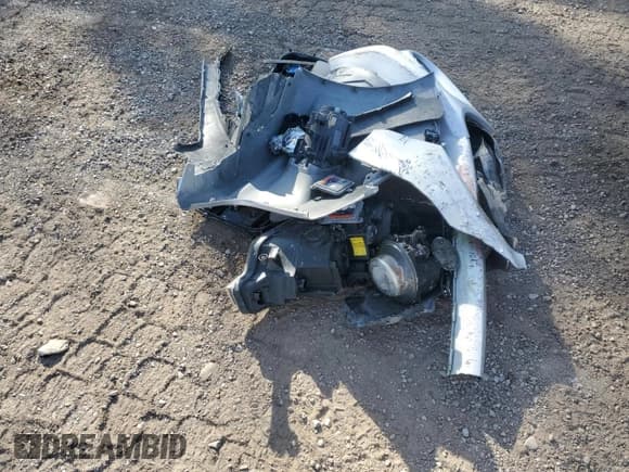 ✅ 2015 Kia Forte SX • VIN: KNAFZ5A30F5427953 • Лот: 80547385. Опубликован ранее на Copart с пробегом 242 903 миль. Бесплатный доступ к архиву аукционных продаж из США и подробный отчёт об истории автомобиля на DreamBid. Изображение 12.