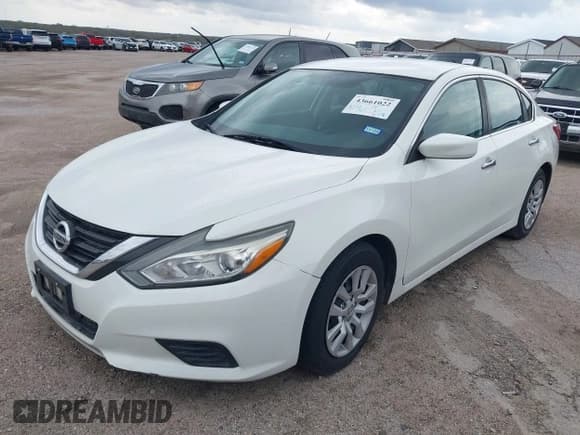 ✅ 2017 Nissan Altima S • VIN: 1N4AL3AP9HC163903 • Lot: 43661022. Wystawiony na IAAI z przebiegiem 110 216 mil. Bezpłatny archiwum sprzedaży aukcyjnych z USA i szczegółowy raport historii pojazdu na DreamBid. Zdjęcie 2.