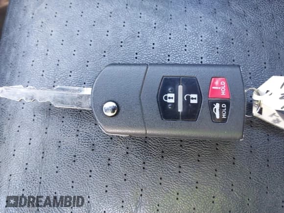 ✅ 2011 Mazda 6 i Touring • VIN: 1YVHZ8CH7B5M02283 • Lot: 41769137. Listed on IAAI with 157,972 mi. Free auction sales archive from the USA and detailed vehicle history report at DreamBid. Image 11.