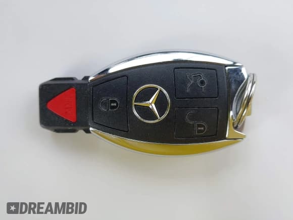 ✅ 2016 Mercedes-Benz GL 450 • VIN: 4JGDF6EE6GA701231 • Лот: 42686866. Опубликован ранее на IAAI с пробегом 83 084 миль. Бесплатный доступ к архиву аукционных продаж из США и подробный отчёт об истории автомобиля на DreamBid. Изображение 11.