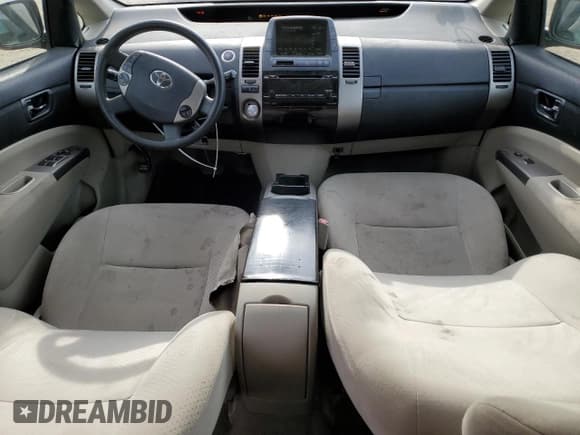 ✅ 2007 Toyota Prius • VIN: JTDKB20U673203985 • Лот: 92070745. Опубликован ранее на Copart с пробегом 176 469 миль. Бесплатный доступ к архиву аукционных продаж из США и подробный отчёт об истории автомобиля на DreamBid. Изображение 8.