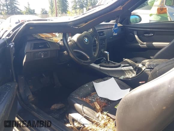 ✅ 2009 BMW 3 Series 335i • VIN: WBAWB73569P046812 • Lot: 42734869. Wystawiony na IAAI z przebiegiem Nie podano. Bezpłatny archiwum sprzedaży aukcyjnych z USA i szczegółowy raport historii pojazdu na DreamBid. Zdjęcie 5.