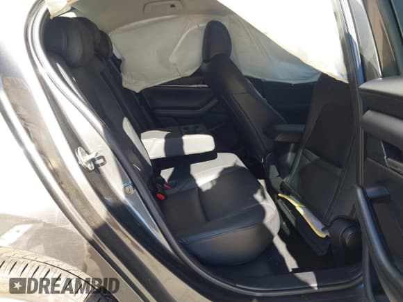 ✅ 2023 Mazda 3 S Select • VIN: 3MZBPABMXPM358463 • Lot: 43643544. Listed on IAAI with 56,857 mi. Free auction sales archive from the USA and detailed vehicle history report at DreamBid. Image 8.