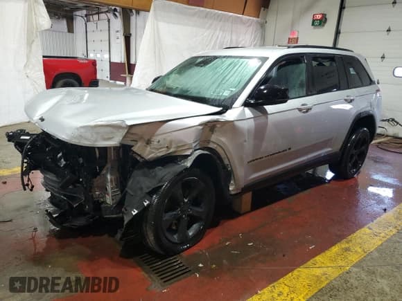 ✅ 2023 Jeep Grand Cherokee Altitude • VIN: 1C4RJGAGXPC580018 • Lot: 54586195. Listed on Copart with Not provided. Free auction sales archive from the USA and detailed vehicle history report at DreamBid. Image 1.