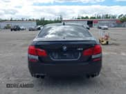 ✅ 2013 BMW M5 • VIN: WBSFV9C51DC773385 • Lot: 43478874. Listed on IAAI with 106,547 mi. Free auction sales archive from the USA and detailed vehicle history report at DreamBid. Image 16.