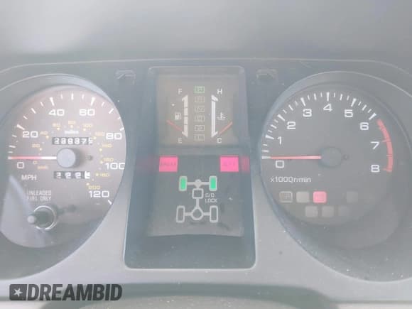 ✅ 1997 Mitsubishi Montero • VIN: JA4MR41R3VJ006477 • Лот: 41326277. Опубликован ранее на IAAI с пробегом 239 378 миль. Бесплатный доступ к архиву аукционных продаж из США и подробный отчёт об истории автомобиля на DreamBid. Изображение 7.