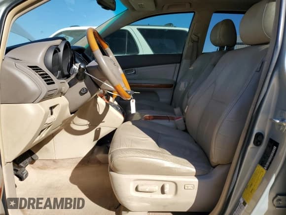 ✅ 2006 Lexus RX 330 • VIN: 2T2GA31U96C043213 • Lot: 91189085. Listed on Copart with 195,543 mi. Free auction sales archive from the USA and detailed vehicle history report at DreamBid. Image 7.