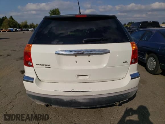 ✅ 2007 Chrysler Pacifica Touring • VIN: 2A8GM68X77R351083 • Лот: 71458865. Опубликован ранее на Copart с пробегом 191 365 миль. Бесплатный доступ к архиву аукционных продаж из США и подробный отчёт об истории автомобиля на DreamBid. Изображение 6.