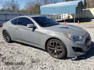 2013 Hyundai Genesis Coupe R-Spec с VIN KMHHU6KJ1DU107763, выставлен на аукционе Copart как лот 45331465 с пробегом 176 789 миль миль и Чистый • Clean title. История ставок и продаж доступна на DreamBid. Изображение 4.